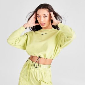 [NWT] Nike Swoosh Cropped Crew Sweatshirt